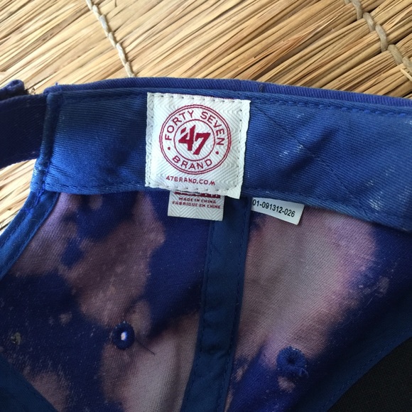 47, CUBS YOUTH, TYE DIE. NWOT - Picture 4 of 7